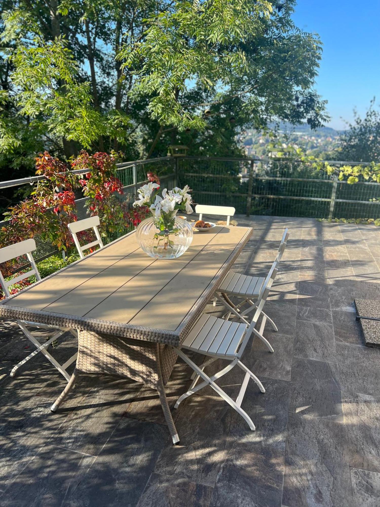 Vila Bellevue Jablonec nad Nisou Luaran gambar